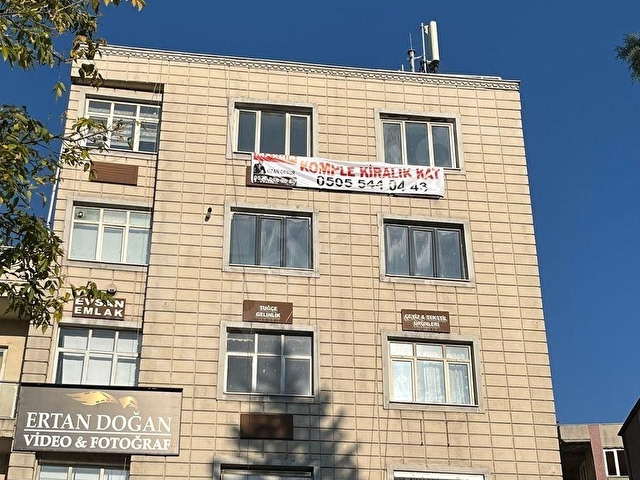 DÜVENÖNÜ MEYDAN TABELA DEĞERİ EN YÜKSEK KOMPLE SATILIK KAT
