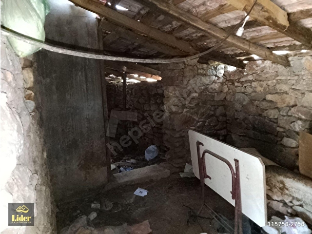 LİDERDEN Muğla Menteşe Yerkesikte Satılık Eski Ev - Görsel 14