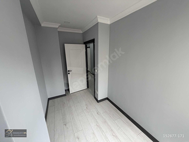 MEHMET AKİFTE SIFIR 2+1 ARAKAT SATILIK DAİRE - Görsel 18