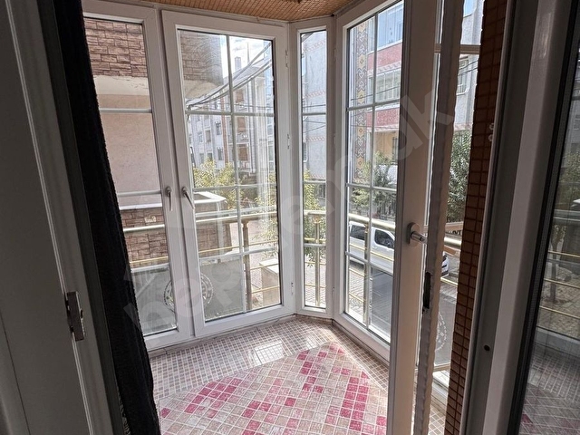AVCILAR DENIZKOSKLERDE 20 YILLIK BİNADA 3+1 160M2 SATILIK DAİRE - Görsel 26