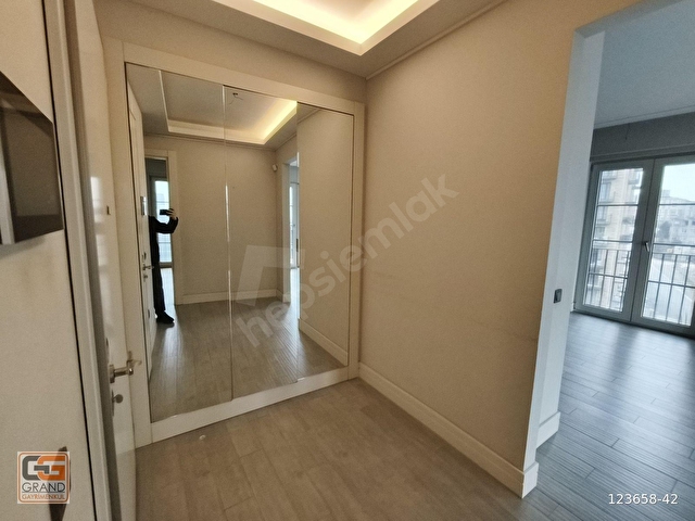 GRAND / SİNPAŞ FİNANS ŞEHİR PARK ETABINDA 2+1 BALKONLU - Görsel 15