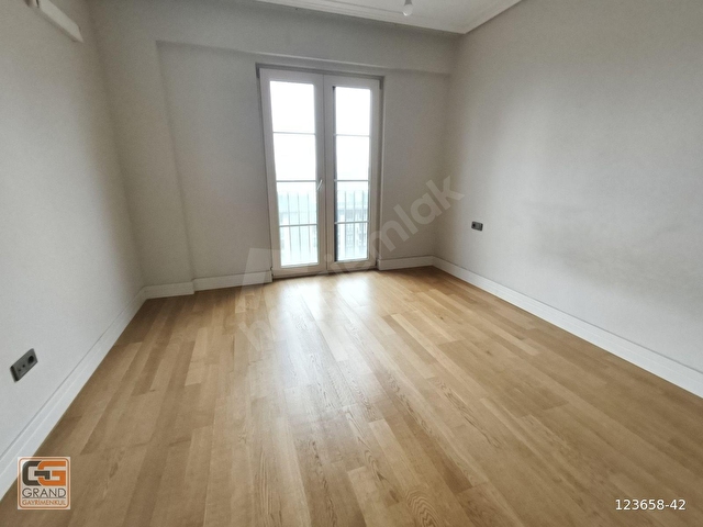GRAND / SİNPAŞ FİNANS ŞEHİR PARK ETABINDA 2+1 BALKONLU - Görsel 21