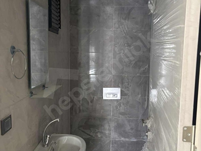 KURTOĞLUNDAN ESKİ MADO CAD.EMLAKKONUTDA 2+1 KİRALIK HAZIR DAİRE - Görsel 12