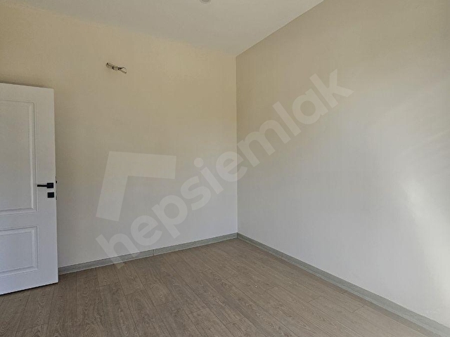 EYLÜL EMLAKTAN FIRSAT SATILIK 1+1 HOME OFİS