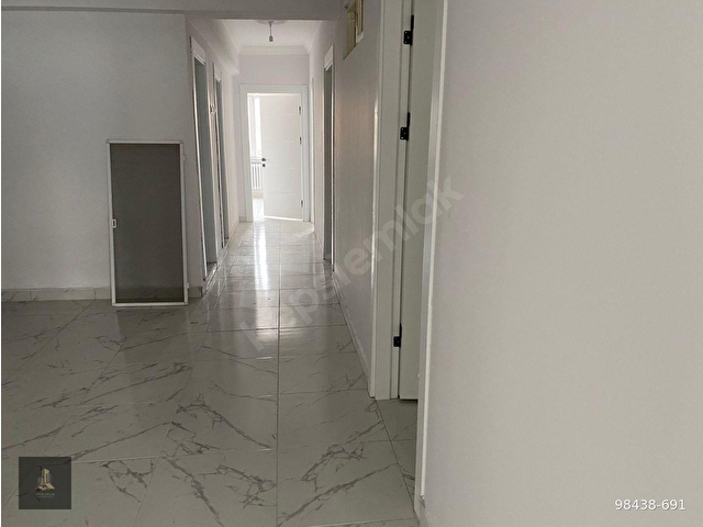 VİŞNELİK MAHALLESİ, TAŞKÖPRÜ CADDESİNDE 140 METREKARE 3+1 MERKEZİ KONUMDA KUSURSUZ HARİKA BİR DAİRE - Görsel 16