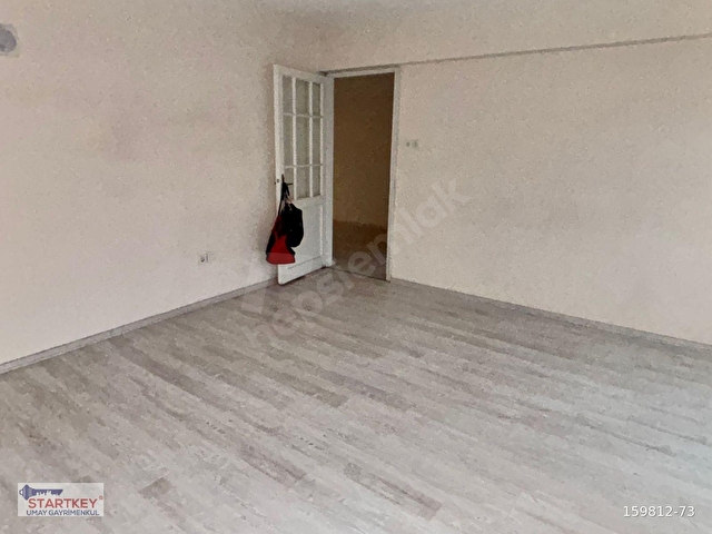 Karşıyaka Çarşı Tabela Değeri Yüksek Ofisler - Görsel 9