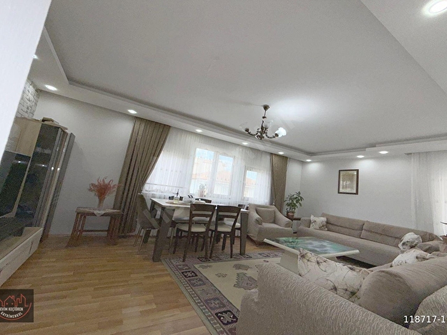 YAYLA MHDE ASANSÖRLÜ ÇİFT BALKONLU ÖN CEPHE FIRSAT 3+1 !!! - Görsel 3