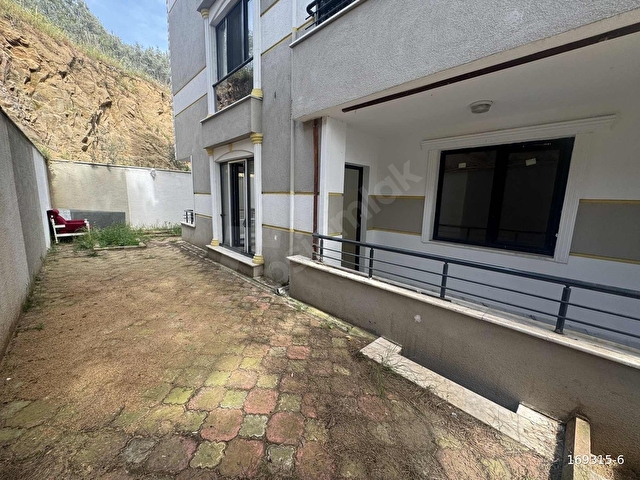Yüksek giriş Bahçeli plaja 200m 2+1 satılık daire - Görsel 6