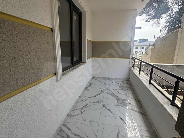 Yüksek giriş Bahçeli plaja 200m 2+1 satılık daire - Görsel 7