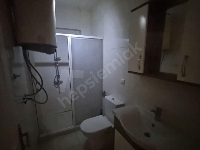 ÇİĞLİ TÜRK KOLEJİ KARŞISI 1+1 KİRALIK EŞYALI DAİRE - Görsel 21