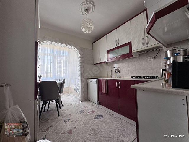 PURSAKLAR TEKİN EMLAKTAN M.SİNAN MAH ARA KAT FULL 3+1 DAİRE - Görsel 2