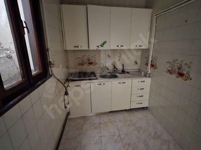 ARYADAN SULTANTEPE SELVİLİKTE 2+1 KOMBİLİ KAT MÜLKİYETLİ ( İSKANLI BİNADAN ) İÇİ BOŞ İSKELEYE 5 dk - Görsel 24