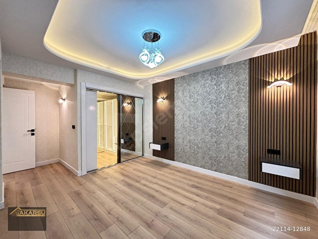 AKARSUDAN KABİL CADDESİ ÜZERİNDE LÜKS YAPILI ARAKAT 3+1+2 BANYOLU ASANSÖRLÜ OTOPARKLI SATILIK DAİRE - Görsel 16