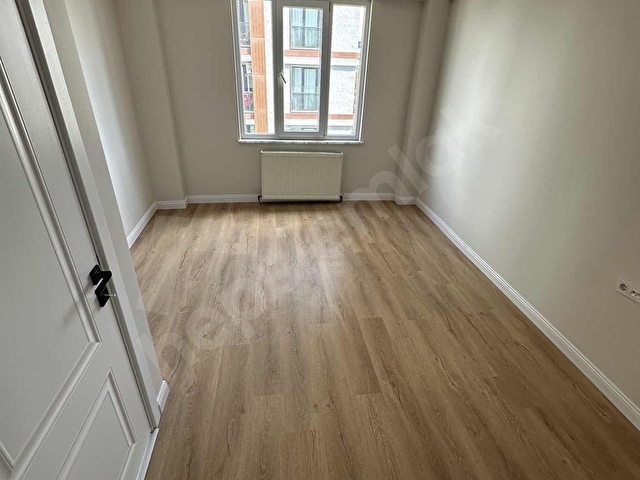 BAĞCILAR GÖZTEPE MAHMUTBEY METROYA 2 DK SATILIK 3+1 SİTEDE DAİRE - Görsel 11