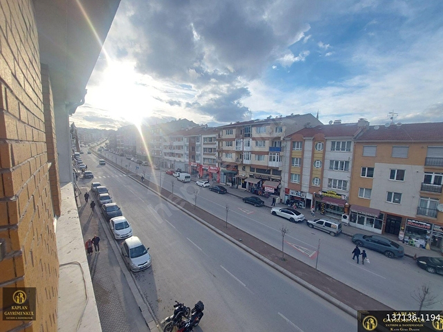 KAPLAN GAYRİMENKUL’DEN EMEK MAH. ZİYA GÖKALP CAD.  ÜZERİNDE 2+1 90 m² SATILIK ASANSÖRLÜ ARAKAT DAİRE - Görsel 16
