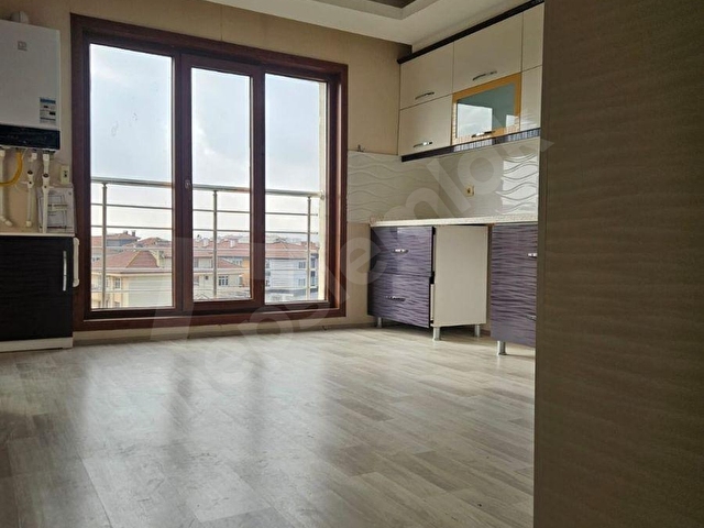 ESENBOĞA MERKEZDE GÜNEY CEPHE 4+1 KİRALIK - Görsel 6
