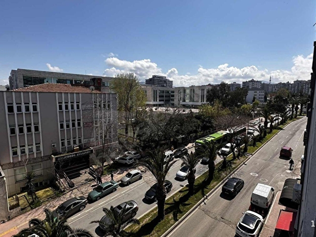 SAMSUN KILIÇDEDE Mah ADLİYE KARŞISI SATILIK OFİS DAİRE