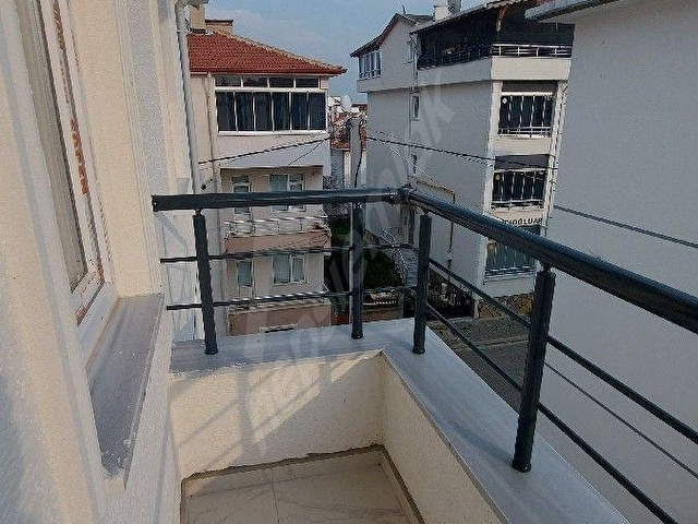 BABAESKİ FEVZİ ÇAKMAK MAHALLESİNDE ÇARŞIYA YÜRÜME MESAFESİNDE  KİRALIK SIFIR 1+1DAİRE - Görsel 7