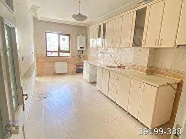 HİTİT GAYRİMENKULDEN DİKMEN CADDE ÜZERİ ASANSÖRLÜ BİNA 1.KAT BAKIMLI ÖN CEPHE GENİŞ 4+1 EBEVEYN BAN - Görsel 9