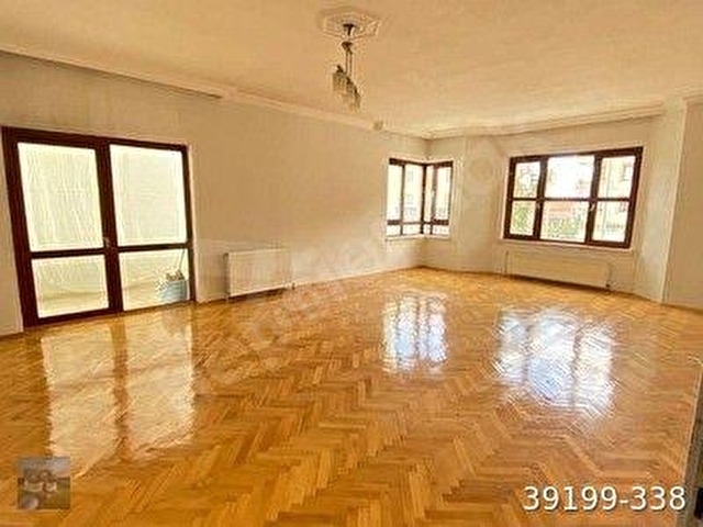 HİTİT GAYRİMENKULDEN DİKMEN CADDE ÜZERİ ASANSÖRLÜ BİNA 1.KAT BAKIMLI ÖN CEPHE GENİŞ 4+1 EBEVEYN BAN