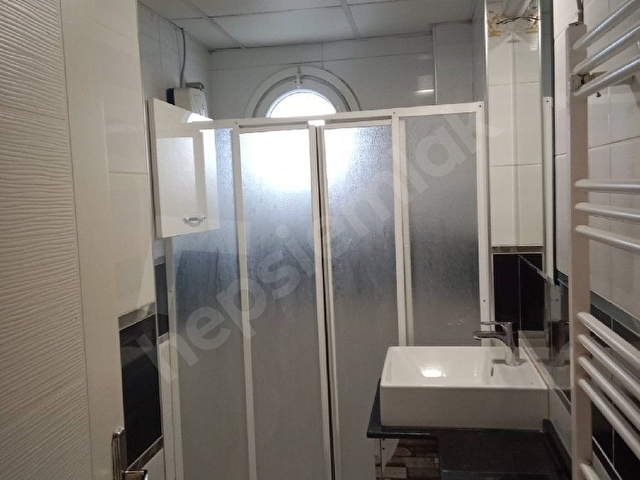 site içerisinde full eşyalı  arakat 1+1 daire - Görsel 9