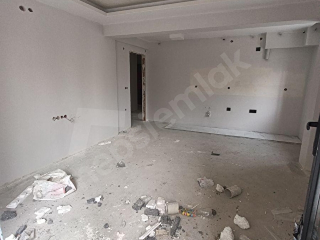 SATILIK 2+1 GİRİŞ DAİRE ARAÇ TAKAS YAPILIR MERKEZE YAKIN - Görsel 8