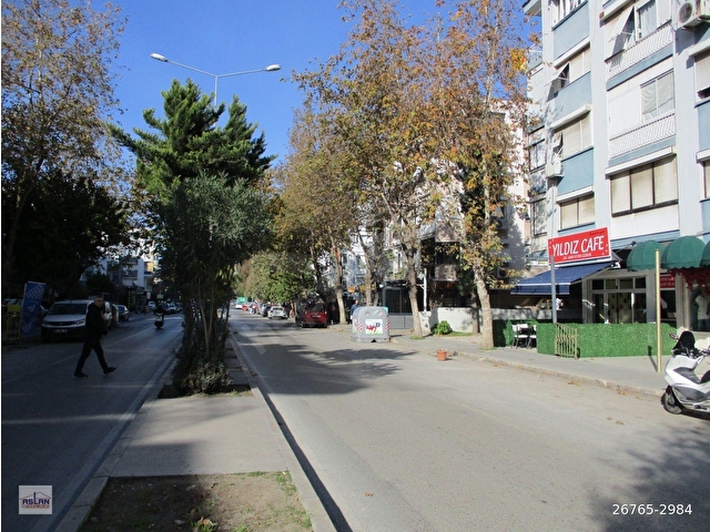 BAHÇELİEVLERDE MERKEZİ YERİNDE ASANSÖRLÜ KALORİFERLİ OTOPARKLI DAİRE - Görsel 18