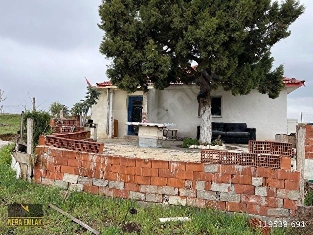 ÇARDAKDA TEK TAPU BAHÇELİ MÜSTAKİL EV VE ARSASI 5.648m2 - Görsel 5