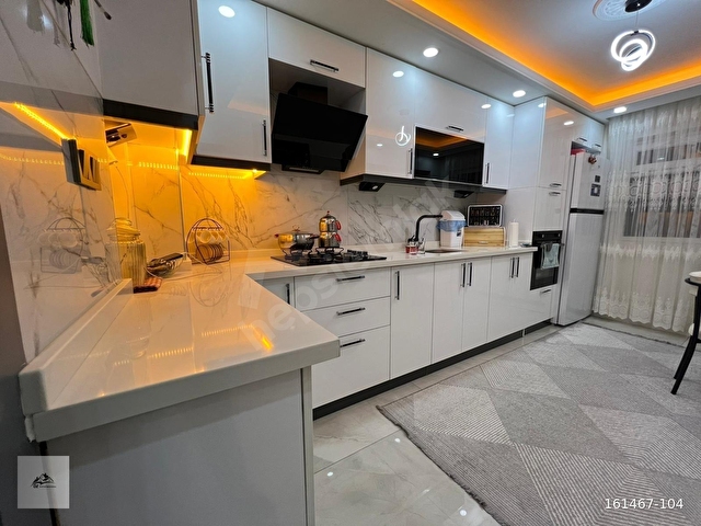 ÖZ GAYRİMENKULDEN PINARBAŞI MAHDE 5+1 LÜX YAPILI TERAS DAİRE ! - Görsel 2