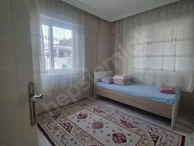 İSABEYLİDE KAMPÜSE YAKIN 1+1 SATILIK EŞYALI DAİRE - Görsel 21