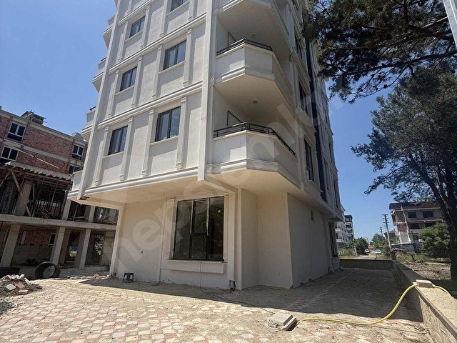 ÇAKIRLAR YALIDA SATILIK 1+1 DAİRE ARA KAT DENİZ MANZARALI - Görsel 2