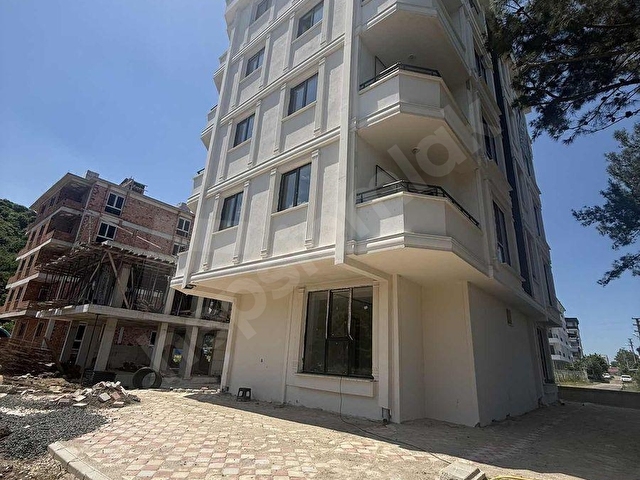 ÇAKIRLAR YALIDA SATILIK 1+1 DAİRE ARA KAT DENİZ MANZARALI