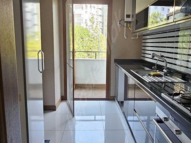 BOSTANCI EZGI EVLERI-3+1-GÜVENLIK-HAVUZ-2017 YAPIMI 120M2 - Görsel 8
