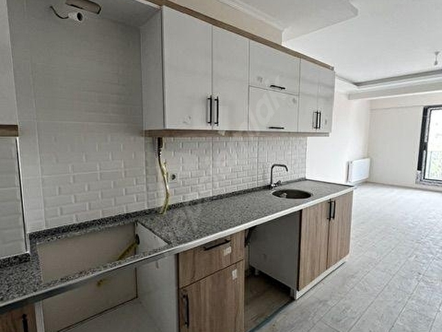 SEYREK MERKEZDE GENİŞ 1+1 KİRALIK DAİRE - Görsel 3