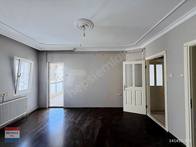 REMAX PİNDEN SENA SİTESİNDE KİRALIK 3+1 ARAKAT DOĞALGAZ OTOPARK - Görsel 25