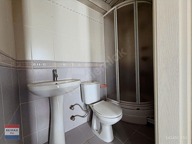REMAX PİNDEN SENA SİTESİNDE KİRALIK 3+1 ARAKAT DOĞALGAZ OTOPARK - Görsel 19