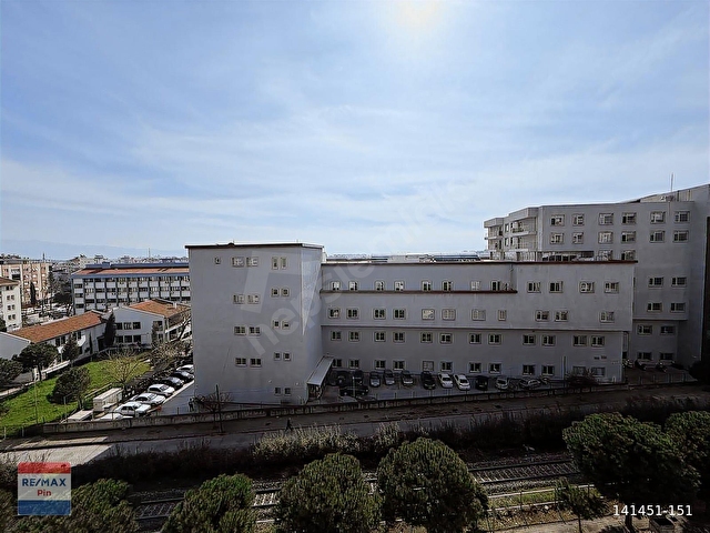 REMAX PİNDEN SENA SİTESİNDE KİRALIK 3+1 ARAKAT DOĞALGAZ OTOPARK - Görsel 7