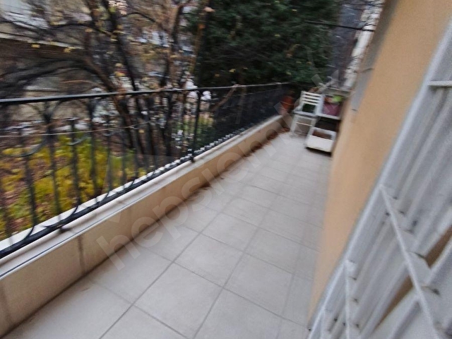 GÜNDÜZden KOLEJ de 3+1 1.kat 2 balkonlu komple eşyalı kombili KOLEJ METROSUNA 200 METRE GÜNEY CEPHE - Görsel 19