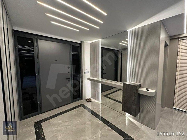 ATAŞEHİRDE SATILIK ULTRA LÜX EMSALSİZ VİLLA