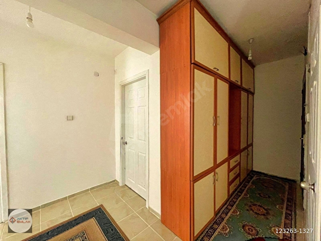 🛑🛑AKTİFTEN AKÇAYDA SATILIK ÖN CEPHE AYRI MUTFAKLI ÇİFT BALKONLU ARAKAT EŞYALI 3+1 DAİRE - Görsel 24