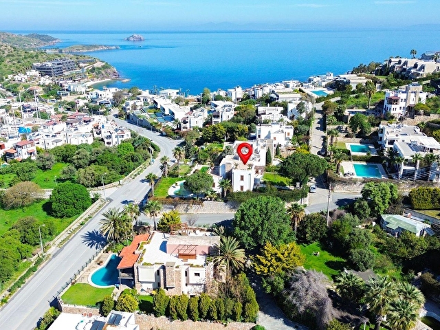 Bodrum Yalıkavakta Panoromik Manzaralı Müstakil Triplex Villa - Görsel 12