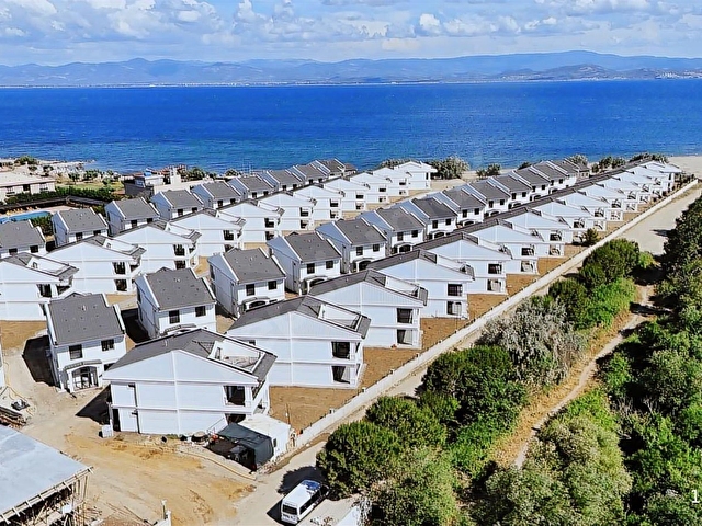 AVCIDAN DENİZE SIFIR 50 DÖNÜM İÇİNDE LÜKS VİLLALAR - Görsel 17