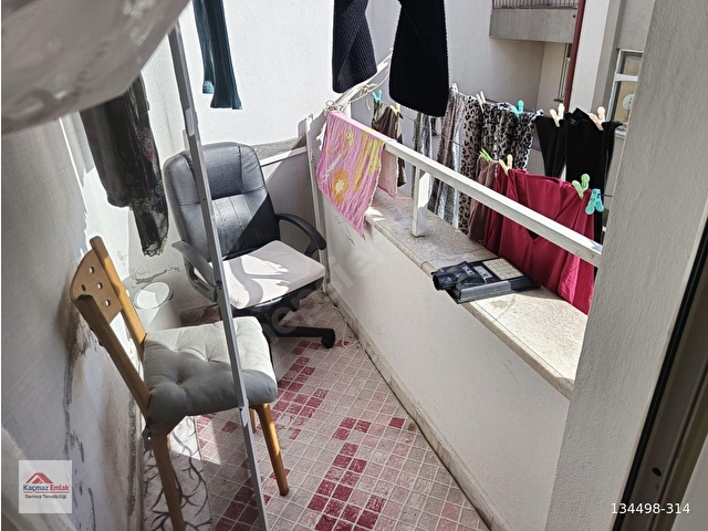KAÇMAZ  EMLAKTAN  DERİNCE  MERKEZDE KİRALIK  3+1 DAİRE - Görsel 8