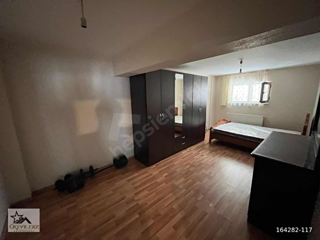 BAHÇELİEVLERDE EŞYALI 3+1 GİRİŞ KAT KİRALIK GENİŞ DAİRE - Görsel 11