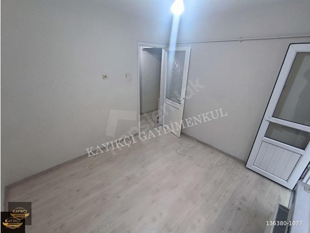 GÜNAYDIN MAH. KURTULUŞ CAD. ÜZERİ ÇARŞIYA YAKIN 2+1 ARAKAT - Görsel 23