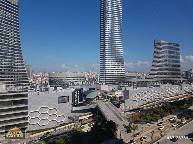 Atasehir Metropol Istanbul A Blok Da Dekorasyonlu Ofis 6 950tl 2467 23751 Hurriyet Emlak