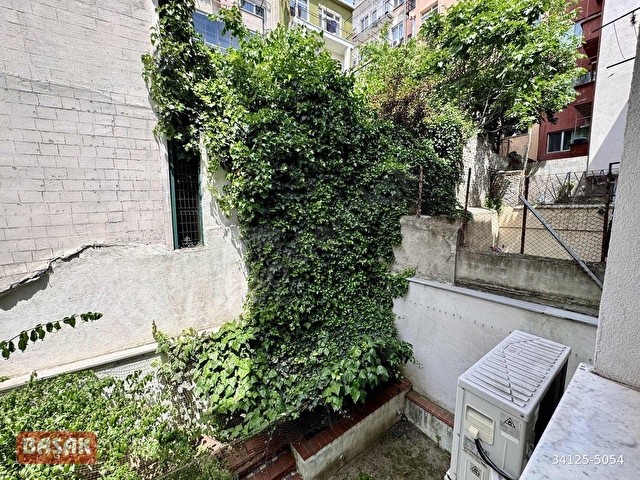 Cihangirde Satılık Yeni Binada Çift cepheli 2+1 Daire - Görsel 18