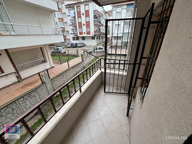 SİNCAN MERKEZDE FIRSAT! RESMİ KURUMLARIN DİBİNDE SATILIK 3+1 - Görsel 11