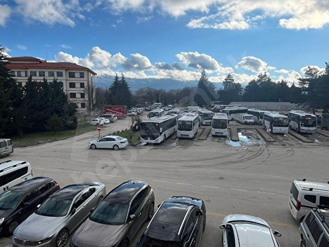 Şehir Merkezine Yakın, Oturuma Hazır Kiralık 1+1 - Görsel 10