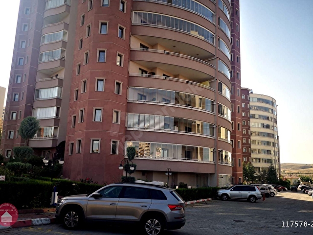 Yasamkent Yagmur Sitesinde Guney Dogu Cepheli 4 1 Satilik Daire 117578 22 Hurriyet Emlak